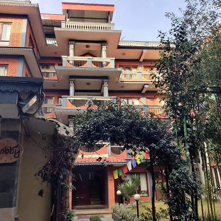 Bouddha Green Hotel Kathmandu Bagian luar foto